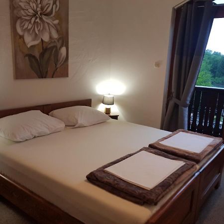 دوغا غيسا Rooms Brig المظهر الخارجي الصورة