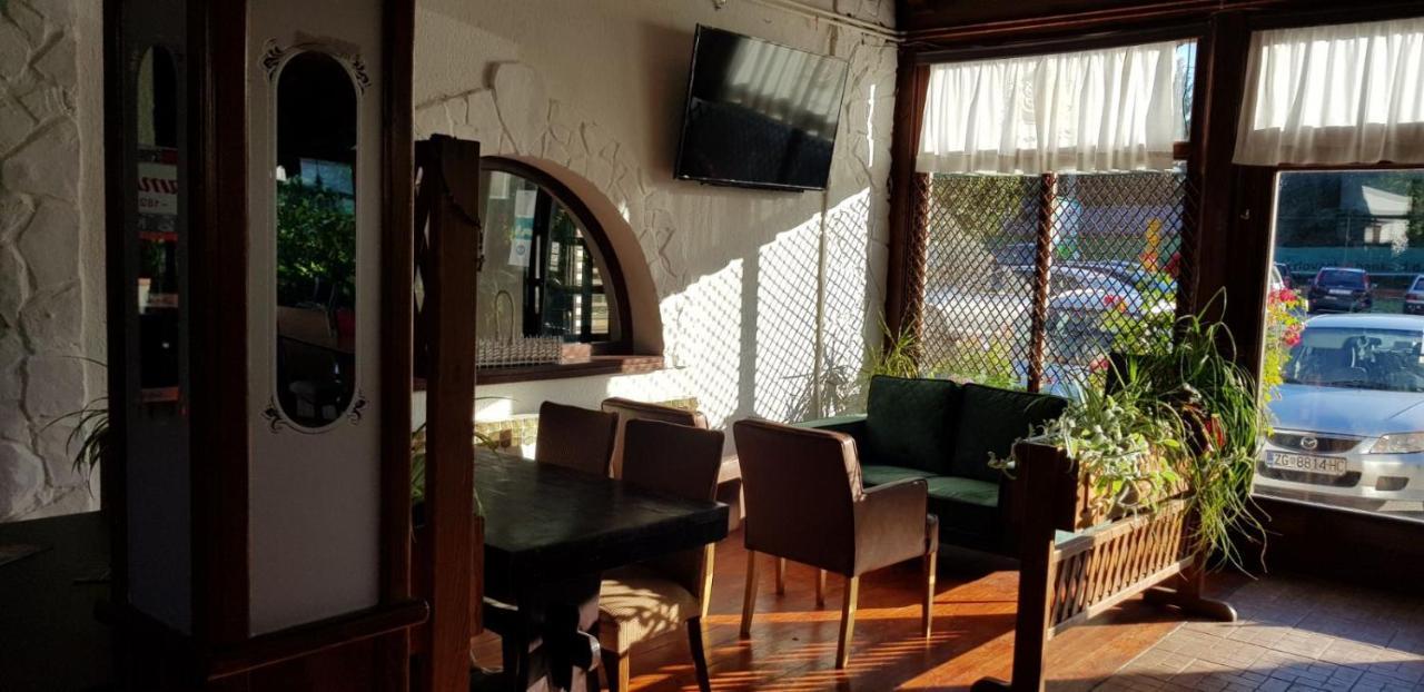 دوغا غيسا Rooms Brig المظهر الخارجي الصورة